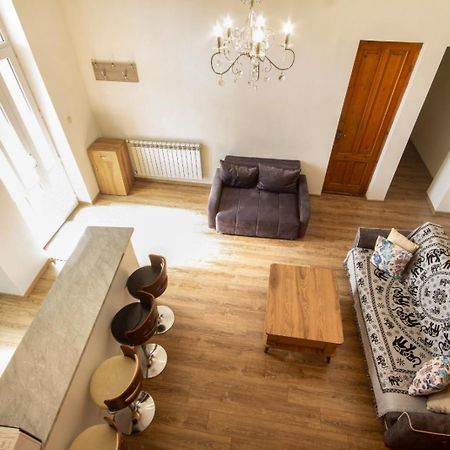 Center Apartment 3 Rooms Tbilisi Luaran gambar